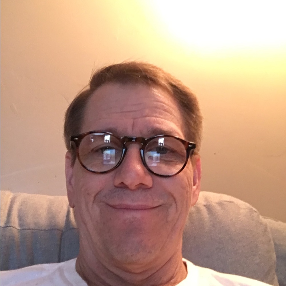 Meet your Posher, Lowell